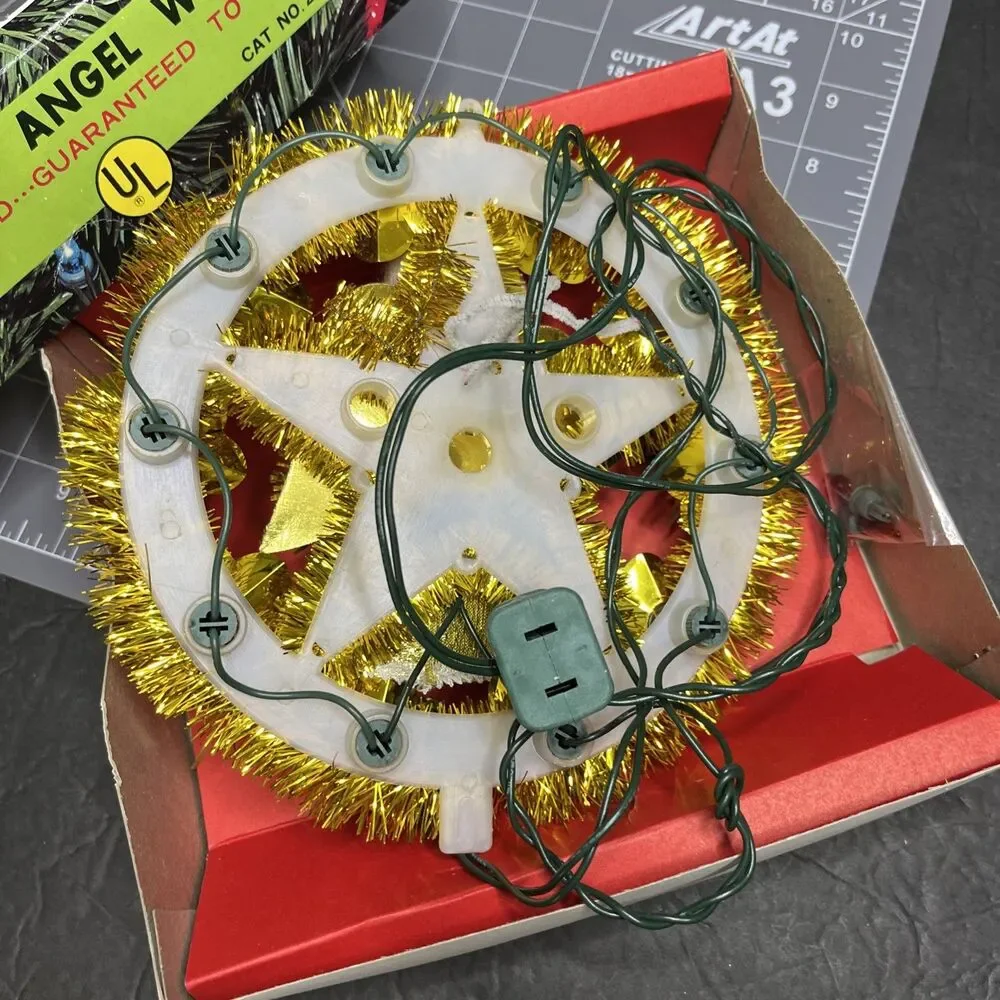 Vintage Beacon 11 Light Angel Wreath Christmas Tree Topper